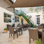 Logis - Le Boulevard Hotel 2*