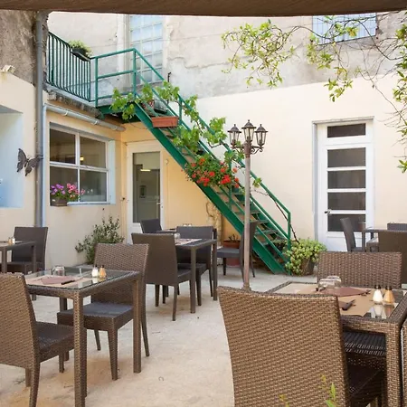 Logis - Le Boulevard Hotel 2*