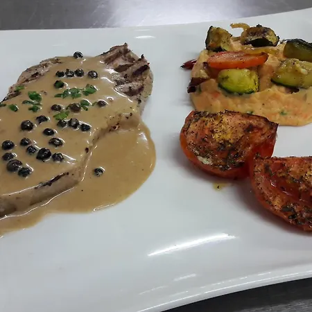 Logis - Le Boulevard Мазаме