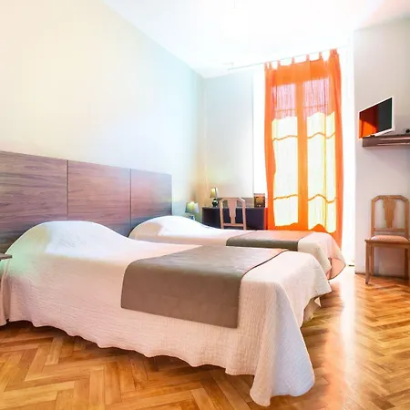 Logis - Le Boulevard Hotel 2*