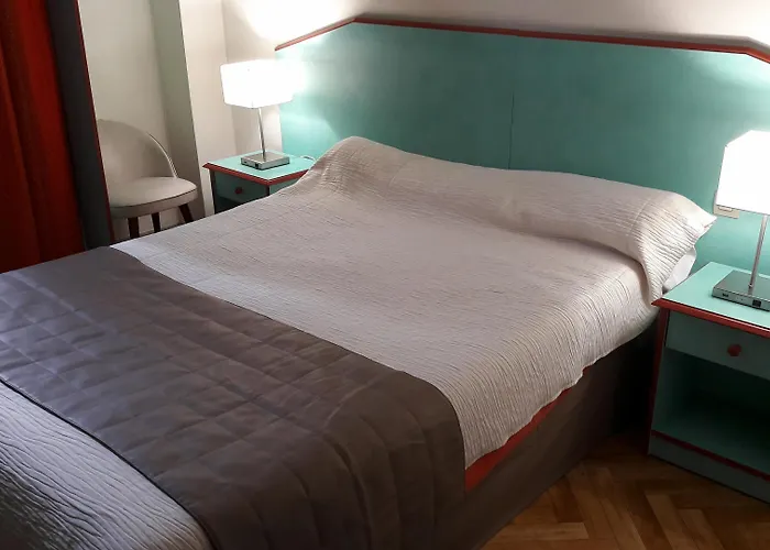 Logis - Le Boulevard Мазаме