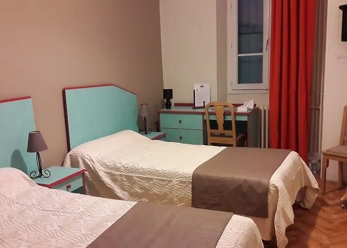 Logis - Le Boulevard 2* Мазаме