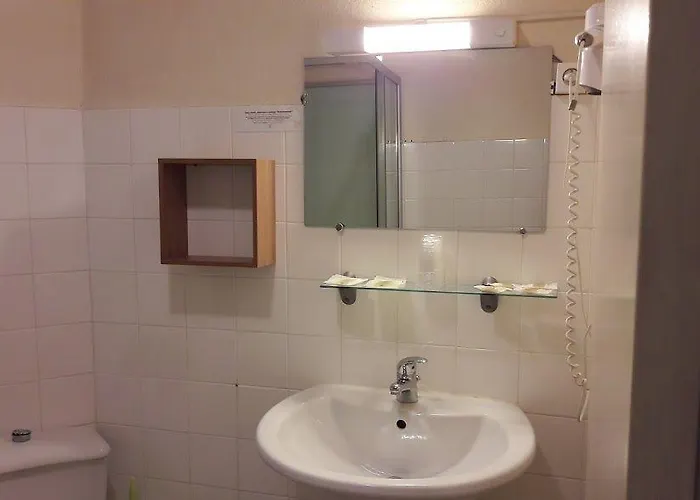 Logis - Le Boulevard 2*