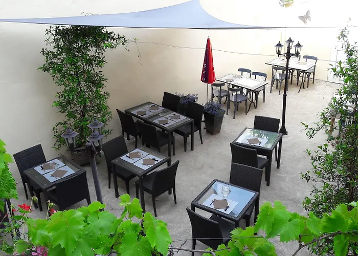 Logis - Le Boulevard Hotel