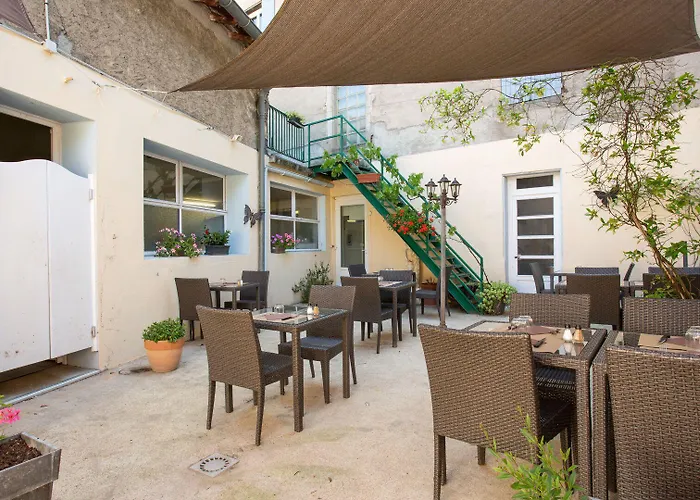 Logis - Le Boulevard Hotel 2*